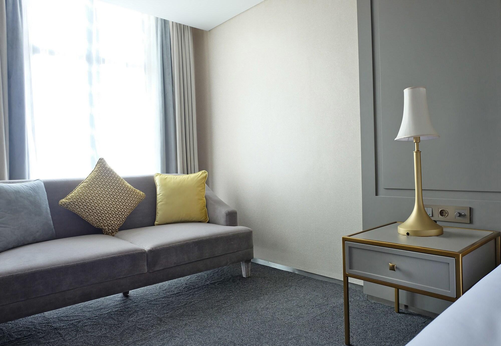 Goodrich Suites, Jacarta Exterior foto