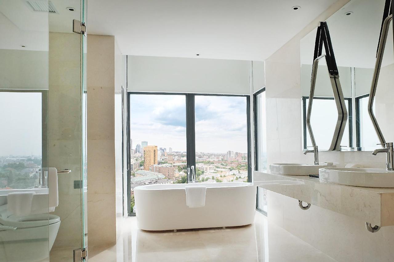 Goodrich Suites, Jacarta Exterior foto